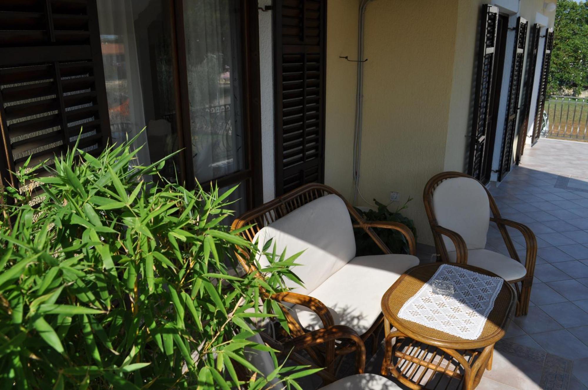 Apartman Ostrea *** Bale Εξωτερικό φωτογραφία
