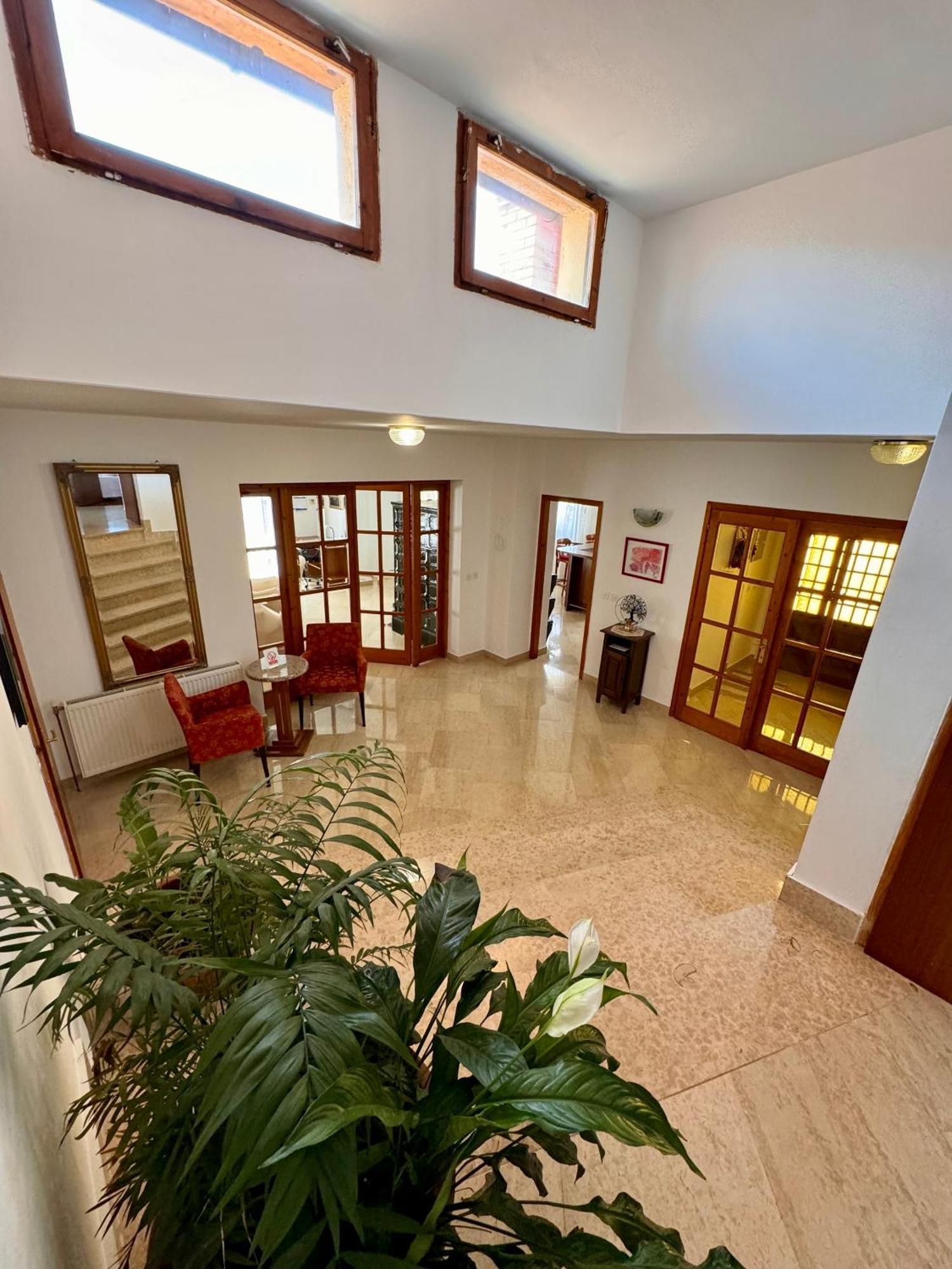 Apartman Ostrea *** Bale Εξωτερικό φωτογραφία